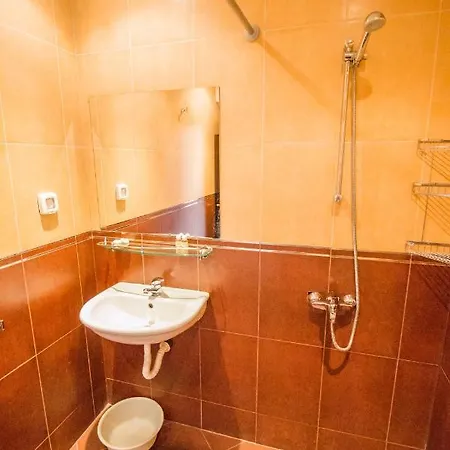 Sunny Victory Private Aparthotel